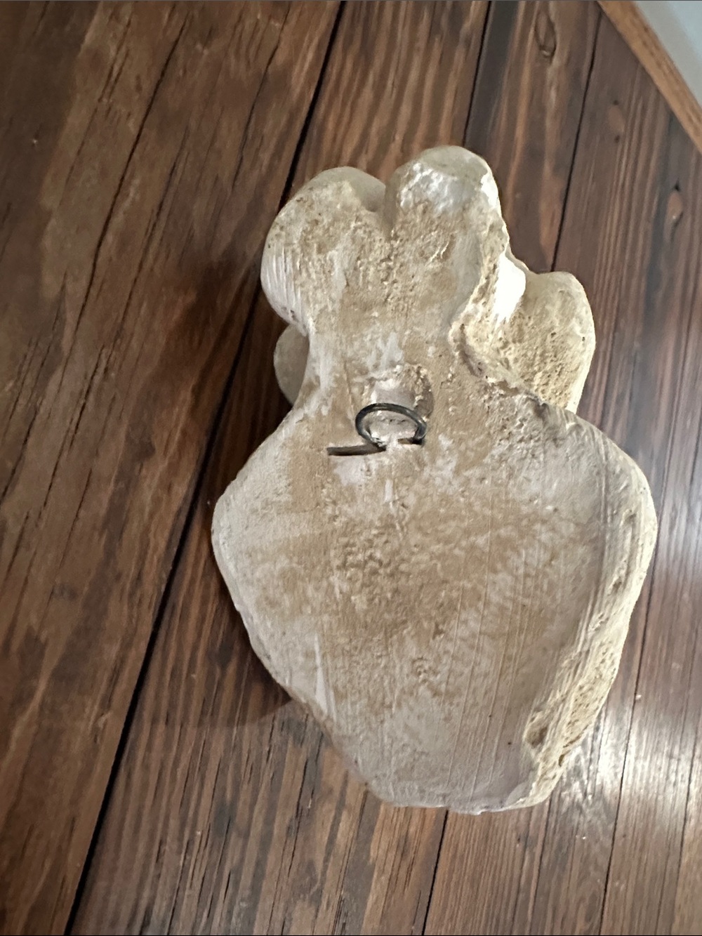 White Stone Gargoyle Wall Accent Sculpture - Home Art - Picture 5 of 7
